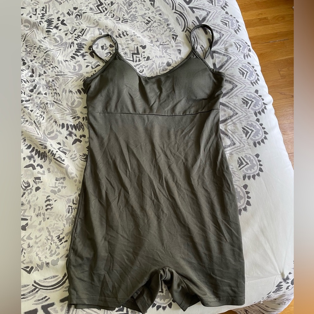One piece romper